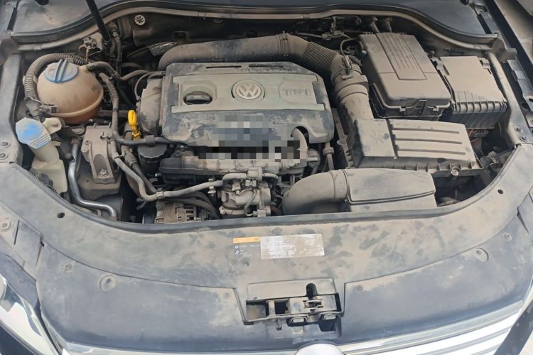 Used Volkswagen Magotan 2016 1.8TSI Smart Enjoyment Leading Model Engine Bay