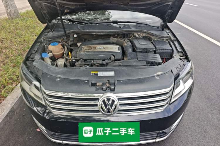 Used Volkswagen Magotan 2016 1.8TSI Smart Comfort Model Engine Bay