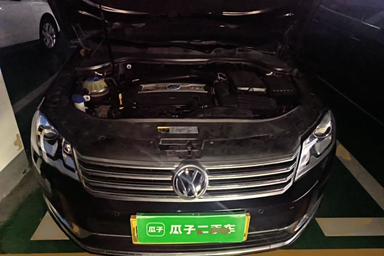 Used Volkswagen Magotan 2016 1.8TSI Smart Enjoyment Leading Model Engine Bay