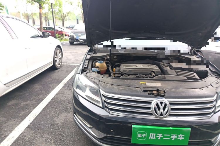 Used Volkswagen Magotan 2016 1.8TSI Smart Comfort Model Engine Bay Right