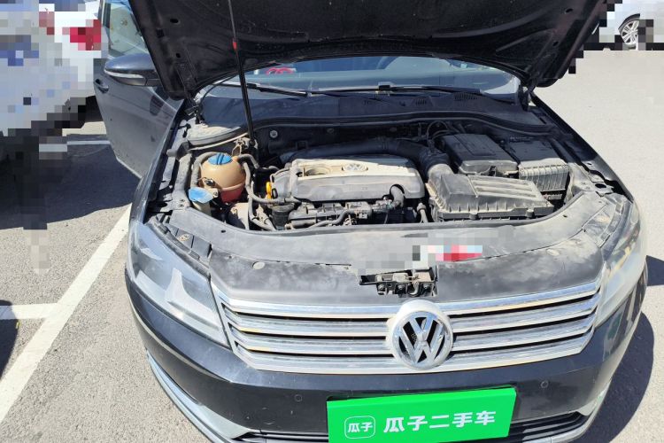 Used Volkswagen Magotan 2016 1.8TSI Smart Comfort Model Engine Bay Right