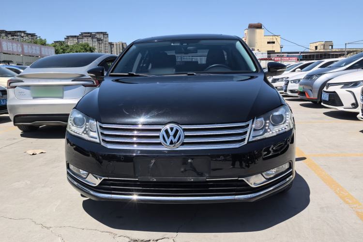 Used Volkswagen Magotan 2016 2.0 TSI Luxury Comfort Version Exterior 1