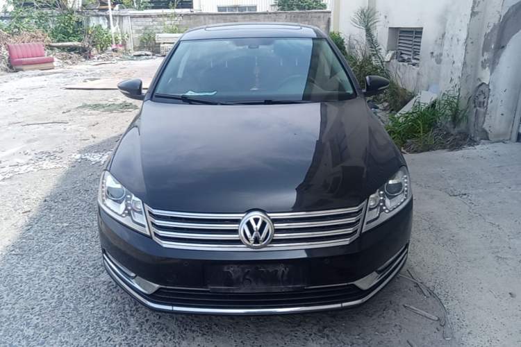 Used Volkswagen Magotan 2016 1.8TSI Luxury Comfort Model Front