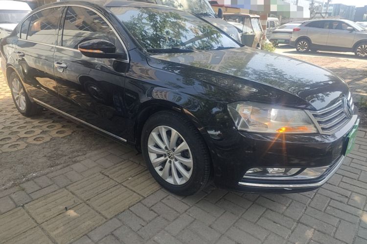 Used Volkswagen Magotan 2016 1.8TSI Smart Comfort Model Front Right 45 Deg
