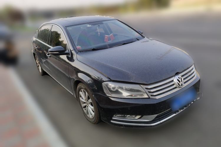 Used Volkswagen Magotan 2016 1.8TSI Smart Comfort Model Front Right 45 Deg