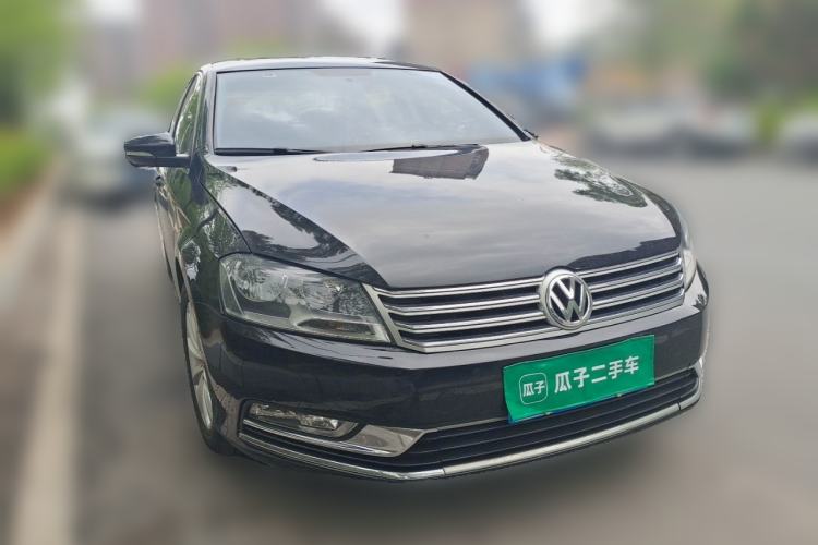 Used Volkswagen Magotan 2016 1.8TSI Smart Comfort Model Front Right 45 Deg