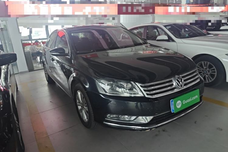 Used Volkswagen Magotan 2016 1.8TSI Smart Enjoyment Leading Model Front Right 45 Deg