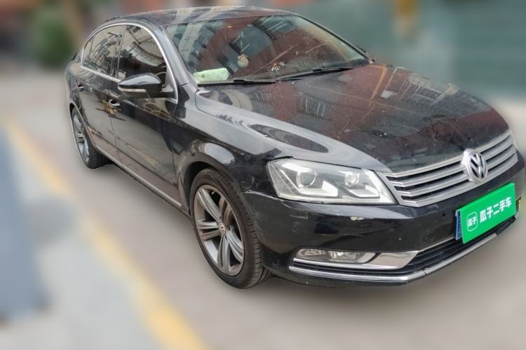 Used Volkswagen Magotan 2016 1.8TSI 25th Anniversary Edition Front Right 45 Deg