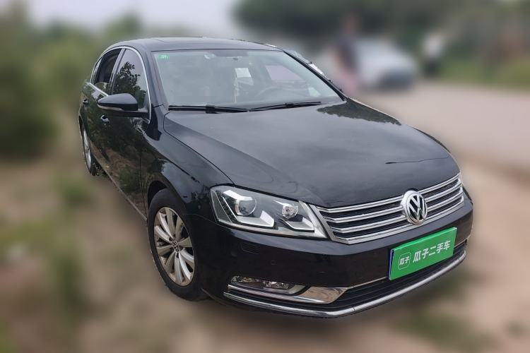 Used Volkswagen Magotan 2016 1.8TSI Smart Enjoyment Leading Model Front Right 45 Deg
