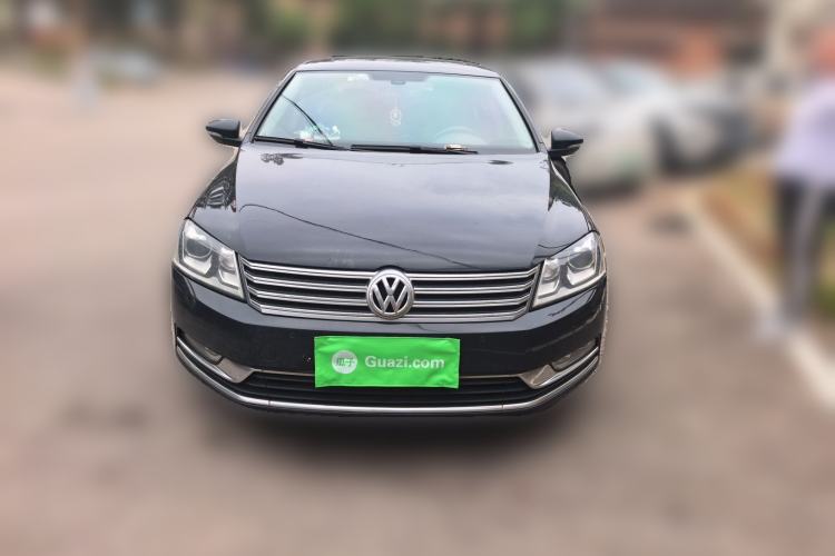 Used Volkswagen Magotan 2016 1.8TSI Luxury Comfort Model Front