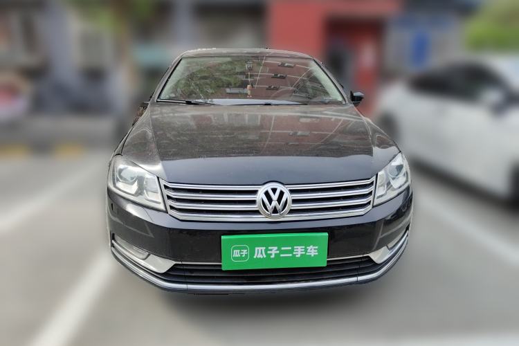 Used Volkswagen Magotan 2016 1.8TSI Luxury Comfort Model Front