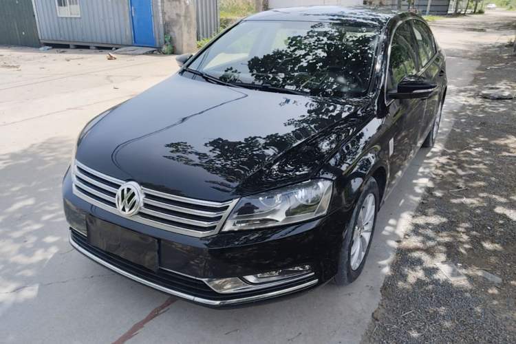 Used Volkswagen Magotan 2016 1.8TSI Smart Comfort Model Guazi used car, China used car export, Used car for sale, Used  cars, Cheapest cars for sale