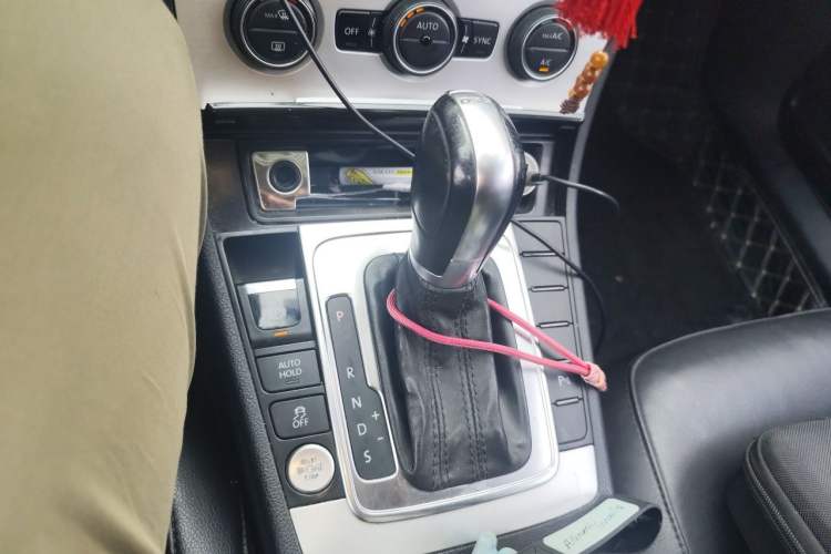 Used Volkswagen Magotan 2016 2.0 TSI Luxury Comfort Version Gear Lever