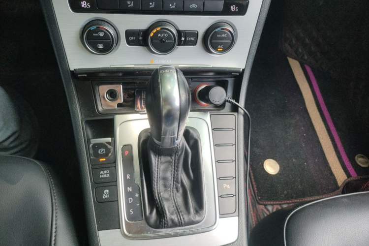 Used Volkswagen Magotan 2016 1.8TSI Smart Enjoyment Leading Model Gear Lever