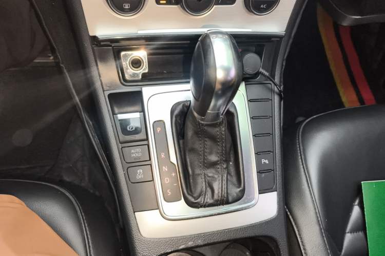 Used Volkswagen Magotan 2016 1.8TSI Smart Enjoyment Leading Model Gear Lever