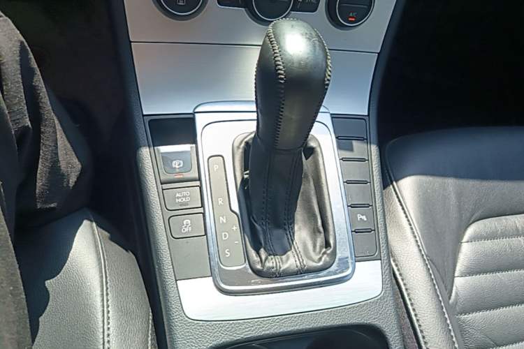 Used Volkswagen Magotan 2016 1.8TSI Smart Enjoyment Leading Model Gear Lever