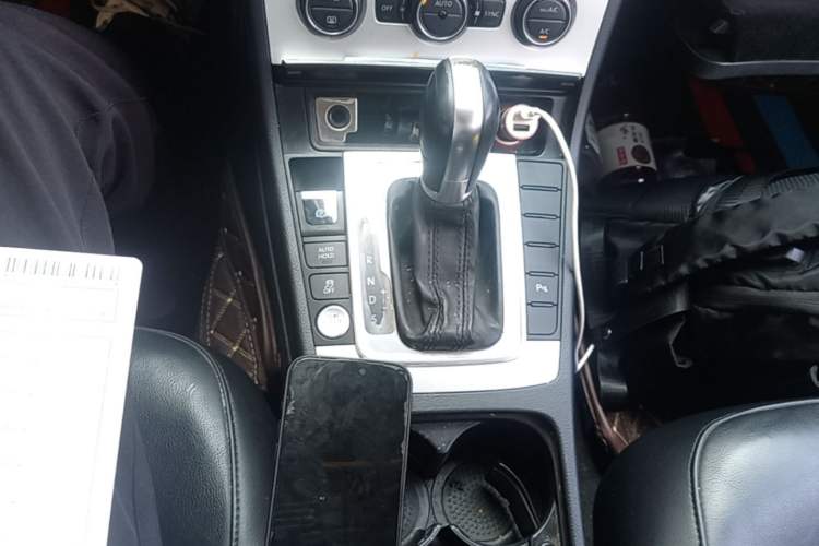 Used Volkswagen Magotan 2016 1.8TSI Luxury Comfort Model Gear Lever