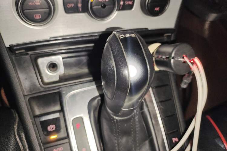 Used Volkswagen Magotan 2016 1.8TSI Luxury Comfort Model Gear Lever