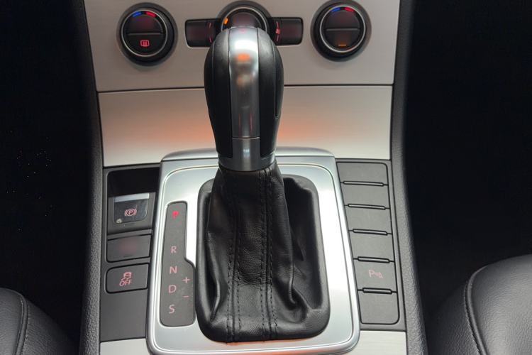 Used Volkswagen Magotan 2016 1.8TSI Smart Enjoyment Leading Model Gear Lever