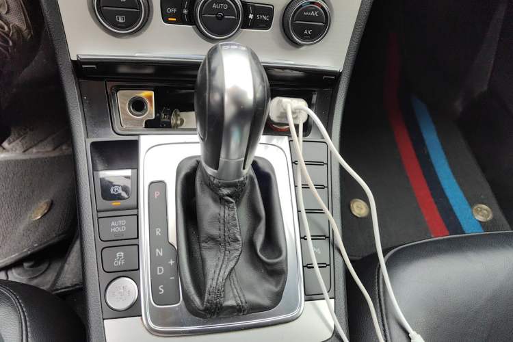 Used Volkswagen Magotan 2016 1.8TSI Luxury Comfort Model Gear Lever