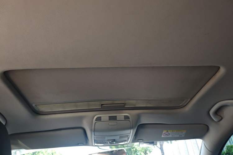 Used Volkswagen Magotan 2016 1.8TSI Smart Comfort Model Headliner