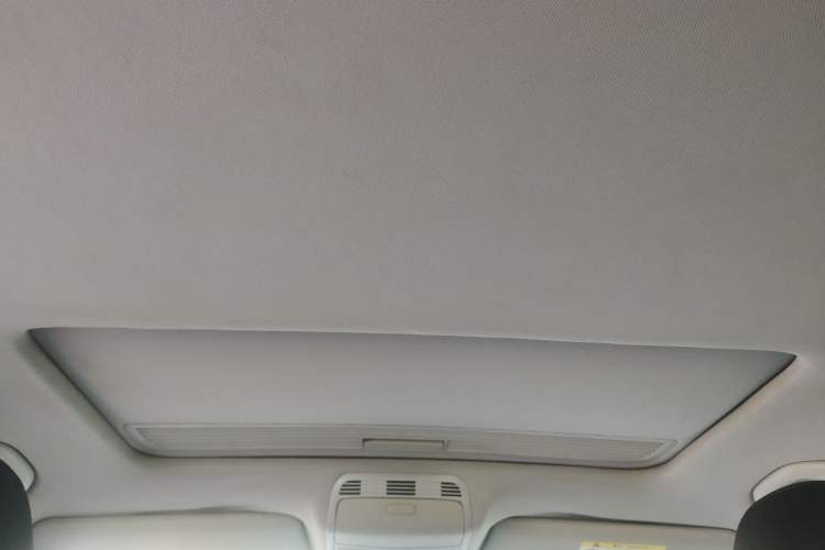 Used Volkswagen Magotan 2016 1.8TSI Smart Enjoyment Leading Model Headliner