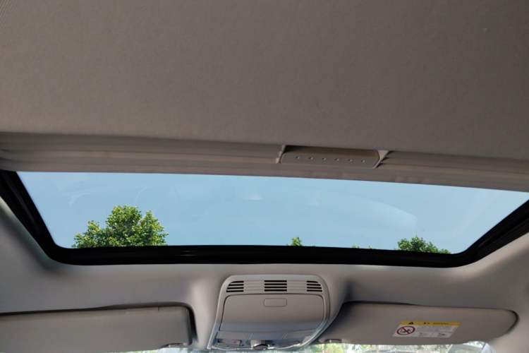 Used Volkswagen Magotan 2016 1.8TSI Smart Comfort Model Headliner