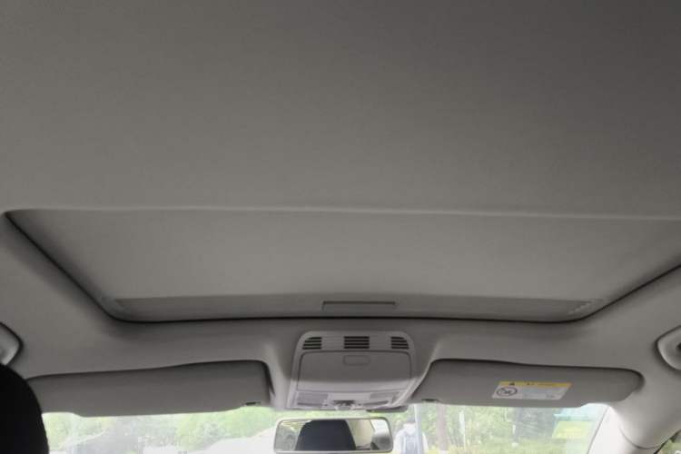 Used Volkswagen Magotan 2016 1.8TSI Smart Comfort Model Headliner