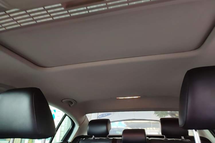 Used Volkswagen Magotan 2016 1.8TSI Smart Comfort Model Headliner
