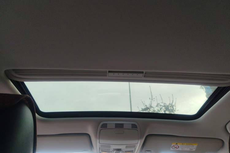 Used Volkswagen Magotan 2016 1.8TSI Smart Comfort Model Headliner