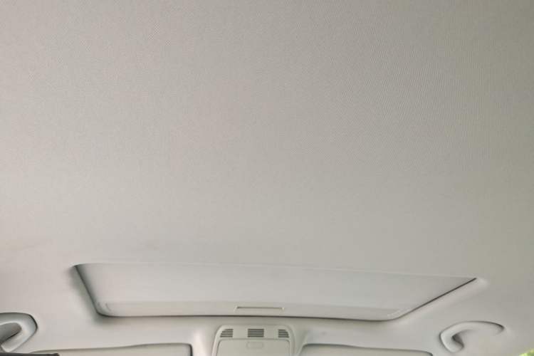 Used Volkswagen Magotan 2016 1.8TSI Smart Comfort Model Headliner