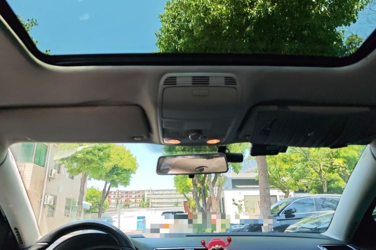 Used Volkswagen Magotan 2016 1.8TSI Smart Comfort Model Headliner