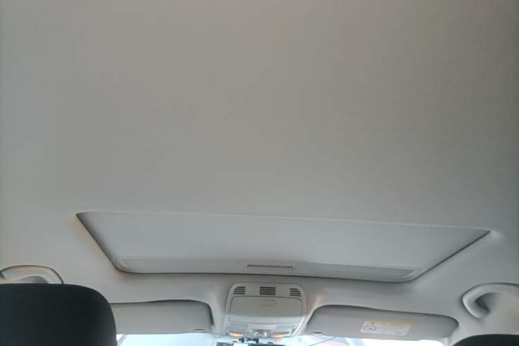 Used Volkswagen Magotan 2016 1.8TSI Smart Comfort Model Headliner