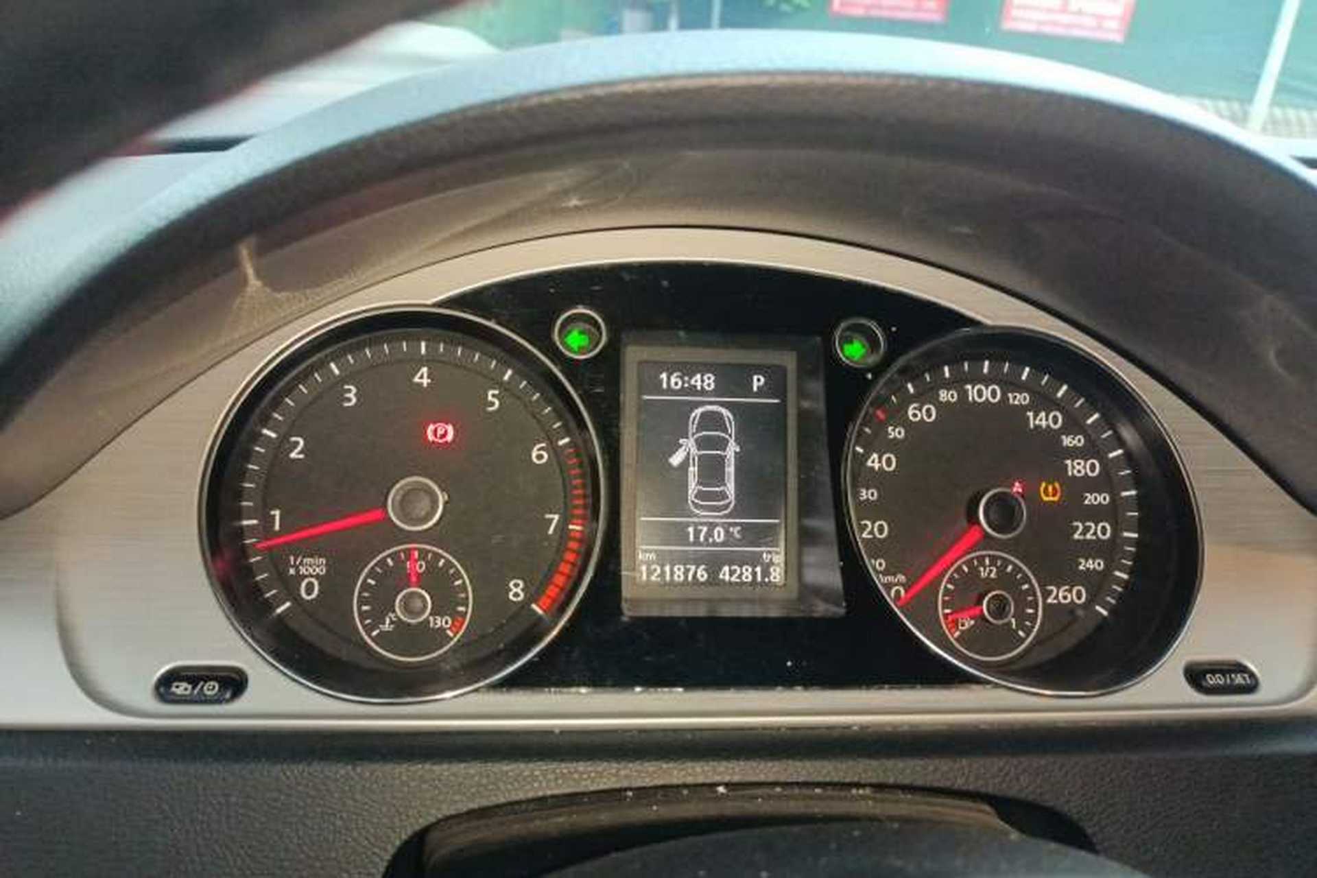 Used Volkswagen Magotan 2016 1.8TSI Smart Comfort Model Instrument Cluster