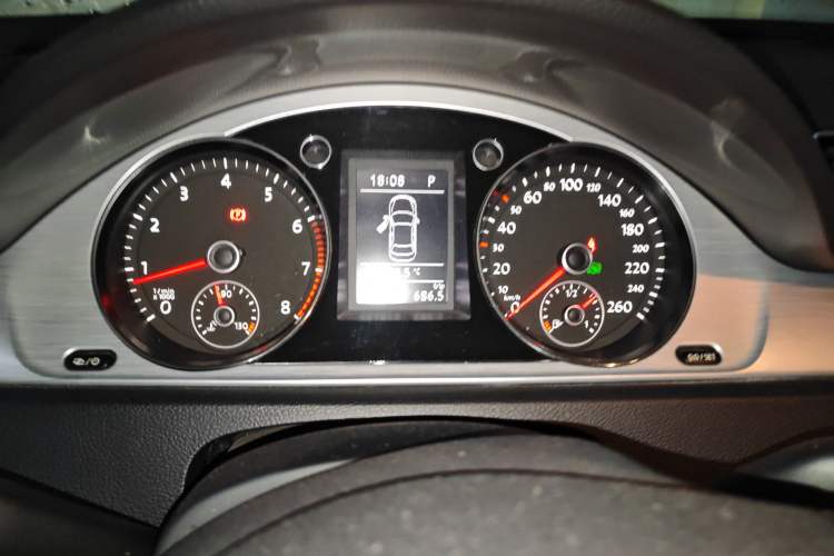 Used Volkswagen Magotan 2016 1.8TSI Smart Enjoyment Leading Model Instrument Cluster