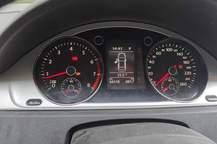 Used Volkswagen Magotan 2016 1.8TSI Smart Comfort Model Instrument Cluster