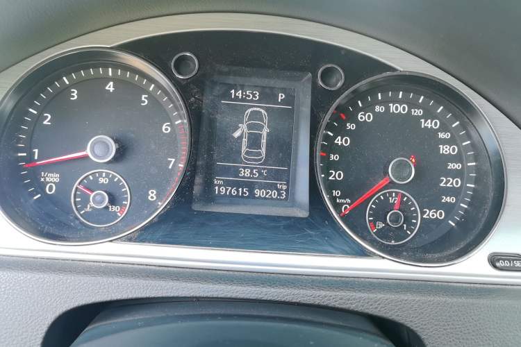 Used Volkswagen Magotan 2016 1.8TSI Smart Comfort Model Instrument Cluster