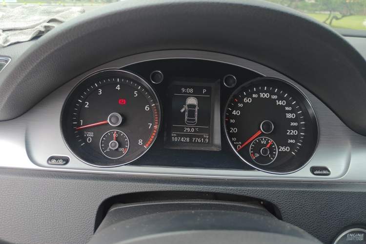 Used Volkswagen Magotan 2016 1.8TSI Smart Comfort Model Instrument Cluster