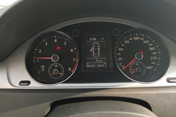Used Volkswagen Magotan 2016 1.8TSI Smart Comfort Model Instrument Cluster