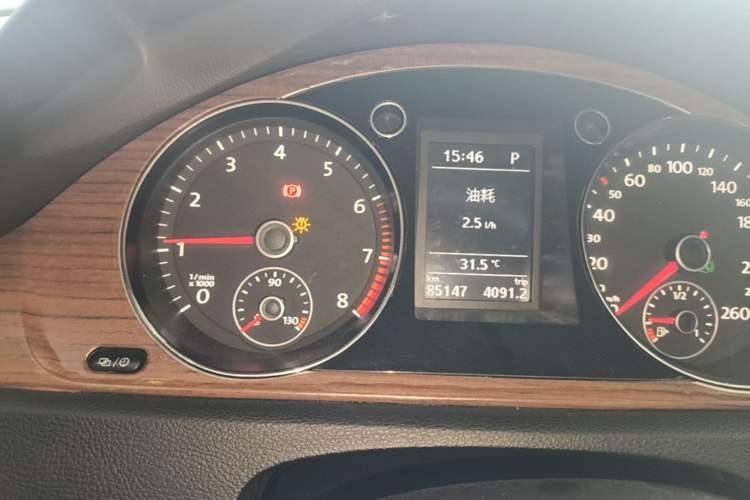 Used Volkswagen Magotan 2016 1.8TSI Smart Comfort Model Instrument Cluster