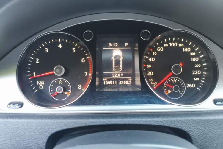 Used Volkswagen Magotan 2016 1.8TSI Smart Comfort Model Instrument Cluster