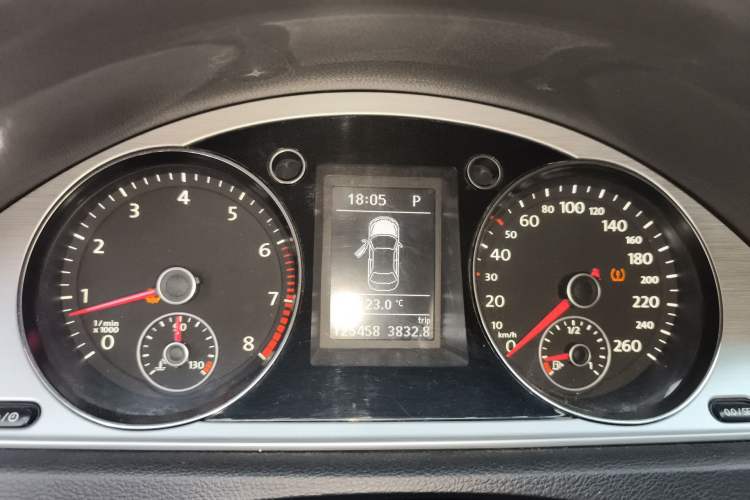 Used Volkswagen Magotan 2016 1.8TSI Smart Enjoyment Leading Model Instrument Cluster