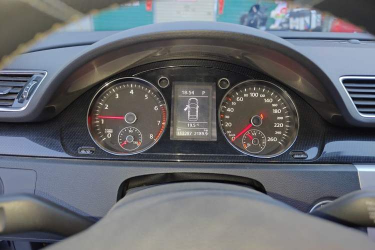 Used Volkswagen Magotan 2016 1.8TSI Luxury Comfort Model Instrument Cluster