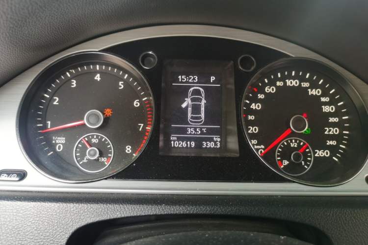 Used Volkswagen Magotan 2016 1.8TSI Smart Enjoyment Leading Model Instrument Cluster