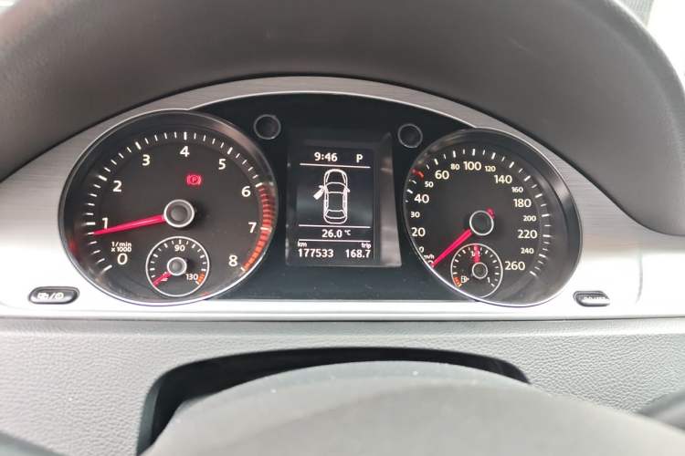 Used Volkswagen Magotan 2016 1.8TSI Smart Enjoyment Leading Model Instrument Cluster