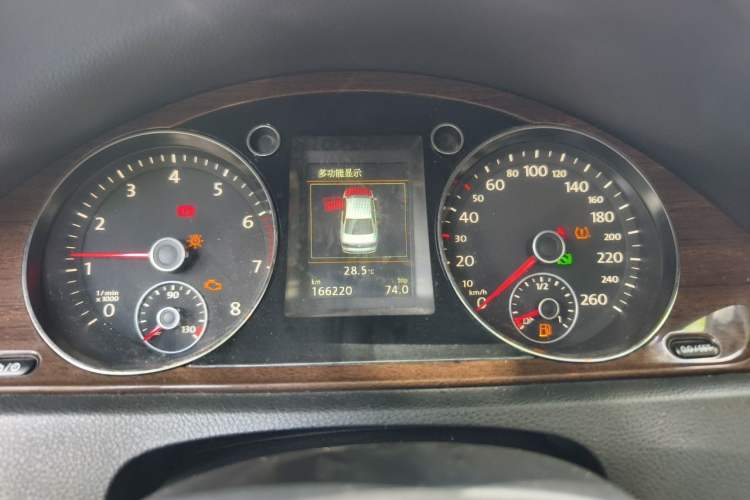 Used Volkswagen Magotan 2016 1.8TSI Luxury Comfort Model Instrument Cluster