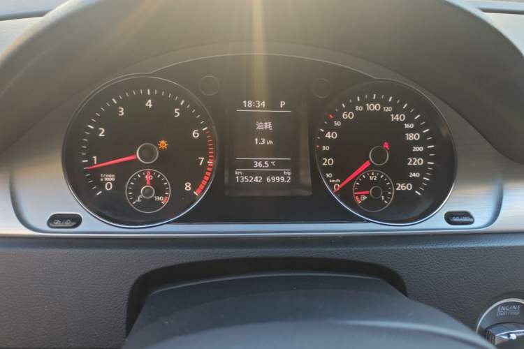 Used Volkswagen Magotan 2016 1.8TSI Smart Comfort Model Instrument Cluster