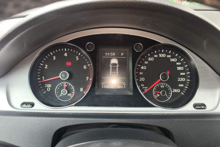 Used Volkswagen Magotan 2016 1.8TSI Smart Comfort Model Instrument Cluster