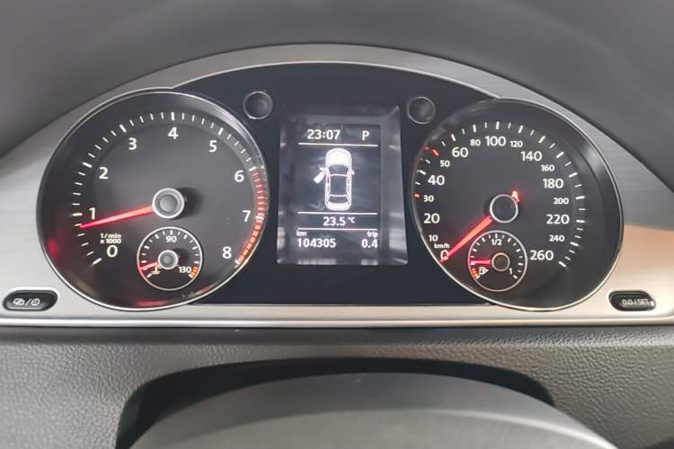 Used Volkswagen Magotan 2016 1.8TSI Smart Comfort Model Instrument Cluster