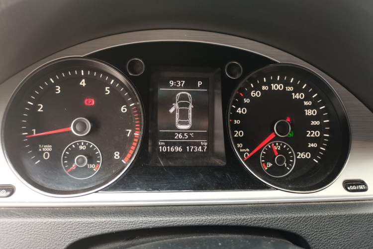 Used Volkswagen Magotan 2016 1.8TSI Smart Comfort Model Instrument Cluster